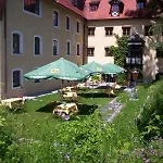 Hotel Schloss Zu 4*