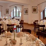 Schloss Zu Hotel Hopferau