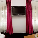 Hotel Schloss Zu 4*