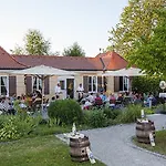Schloss Zu 4* Hopferau