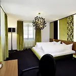 Schloss Zu Hotel 4*