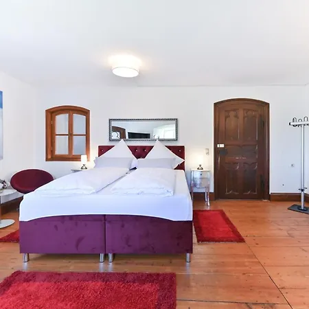 Schloss Zu Hotel