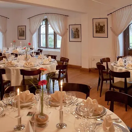 Schloss Zu Hotel Hopferau