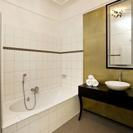 Schloss Zu Hotel Hopferau