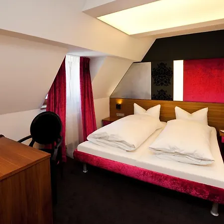 Hotel Schloss Zu Hopferau