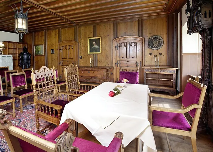 Schloss Zu Hopferau