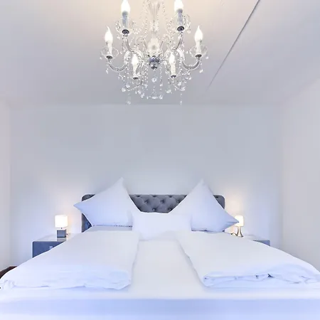 Schloss Zu 4* Hopferau