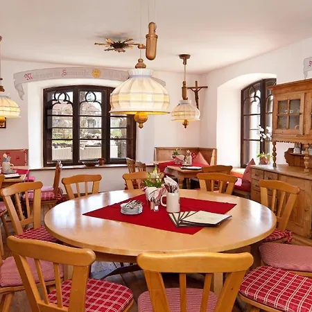 Hotel Schloss Zu Hopferau