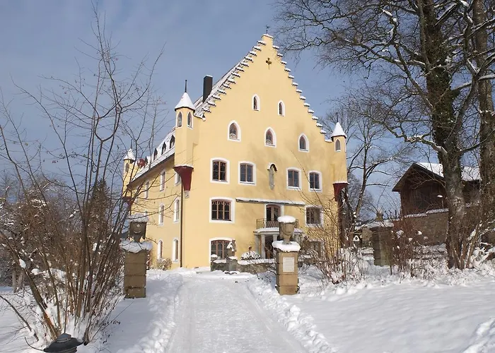Schloss Zu Hotel